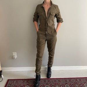 Sports girl lightweight jumpsuit